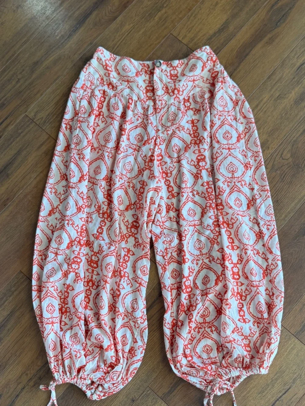 Free People Coral Red Print Balloon Harem Pants Boho Cotton India Large - Picture 2 of 15